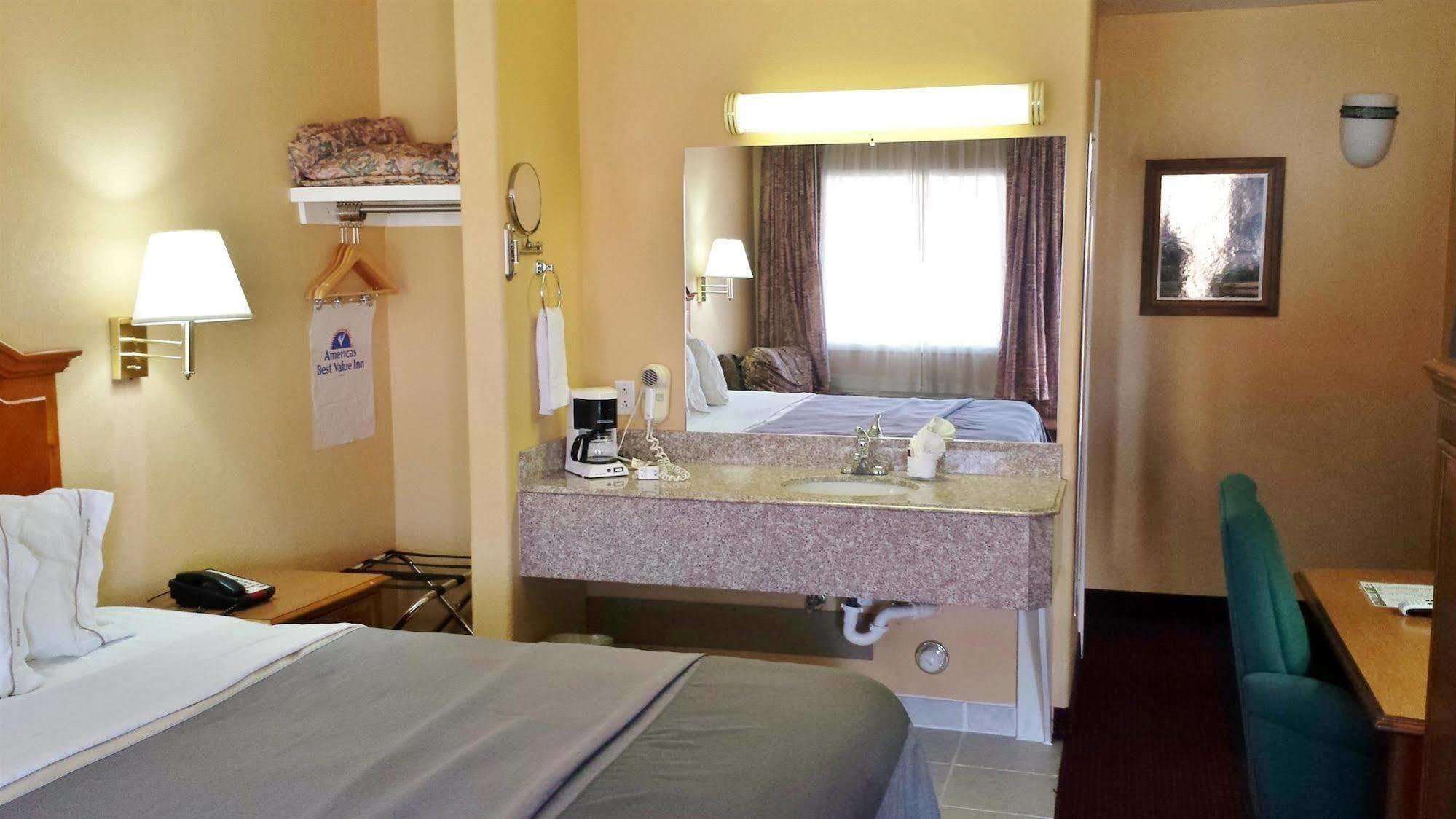 Baymont By Wyndham Socorro Motel Kültér fotó